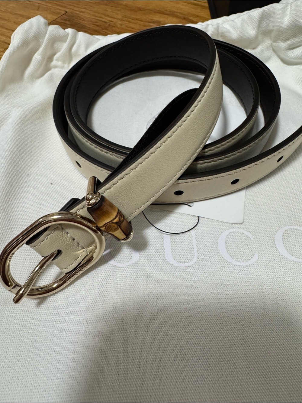 Gucci Thin Ivory Leather Belt Oval Buckle Bamboo Detail Women’s Size 100 New